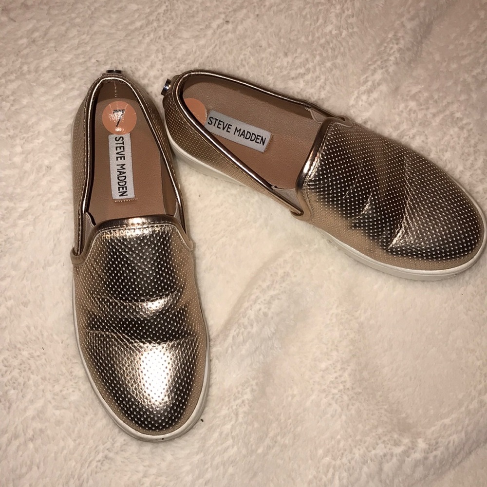 steve madden rose gold sneakers